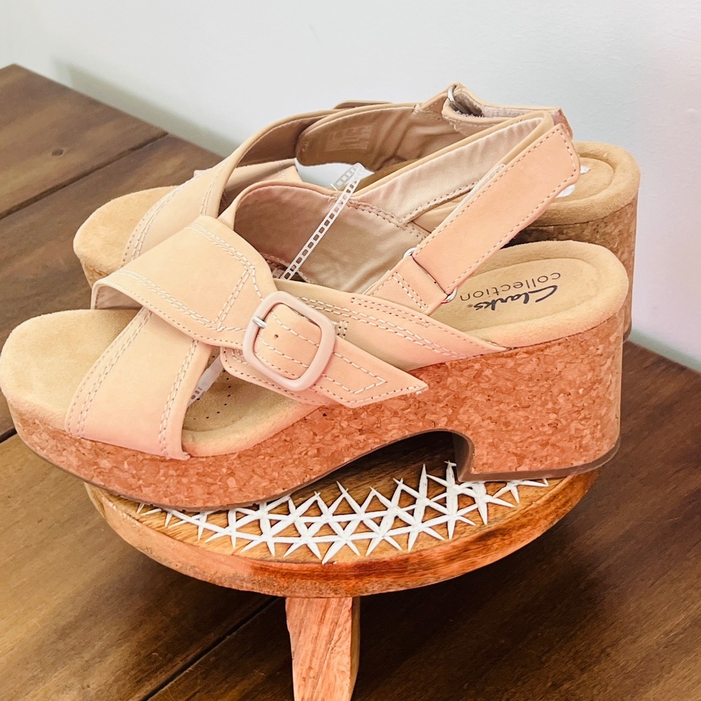 Clarks Collection Nerisa Pace Sand Nubuck Leather Cork Platform Sandals 9.5 W